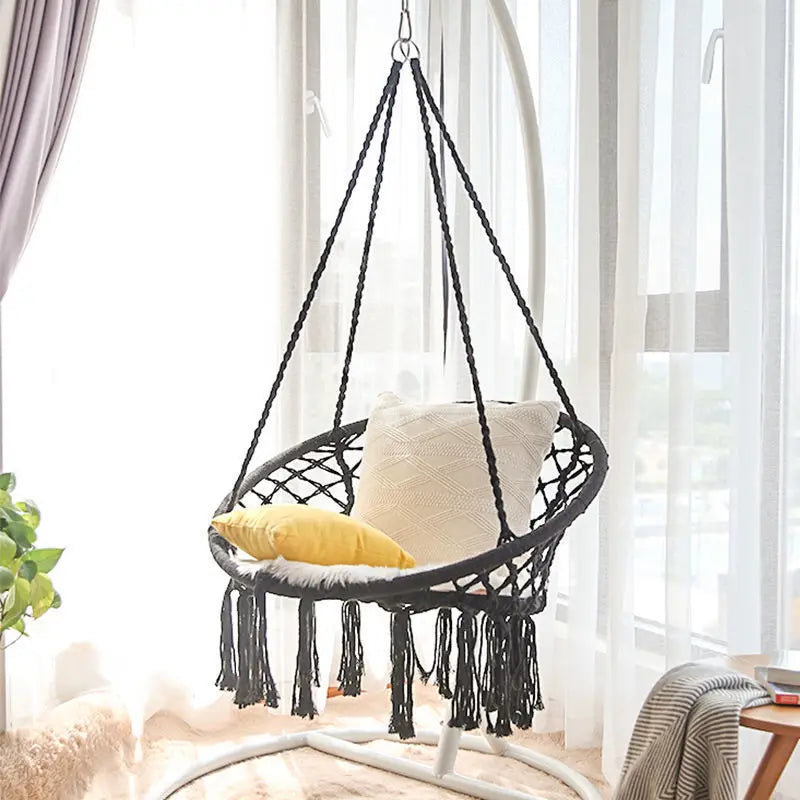 Fauteuil suspendu en macramé de coton noir